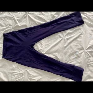 Lululemon wunder under crop leggings size 2